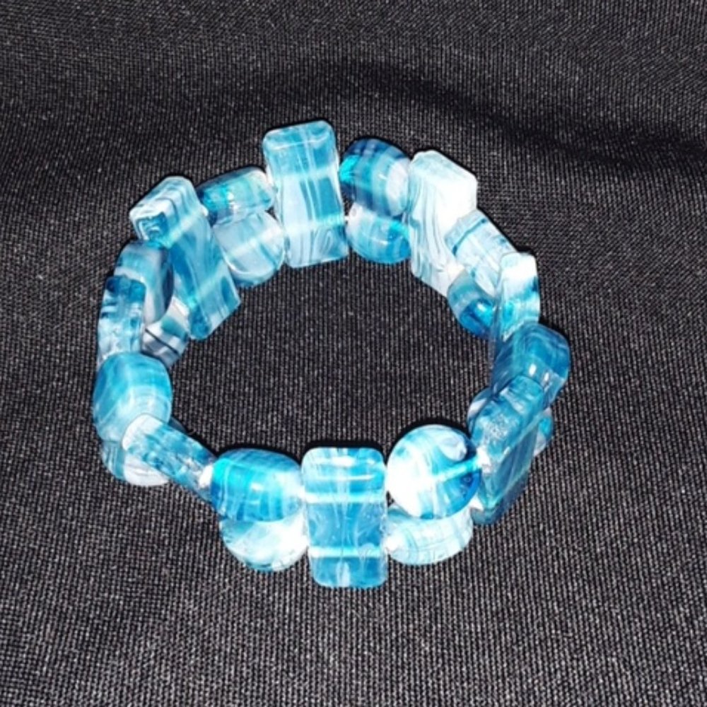 GEMESTONE BRACELET